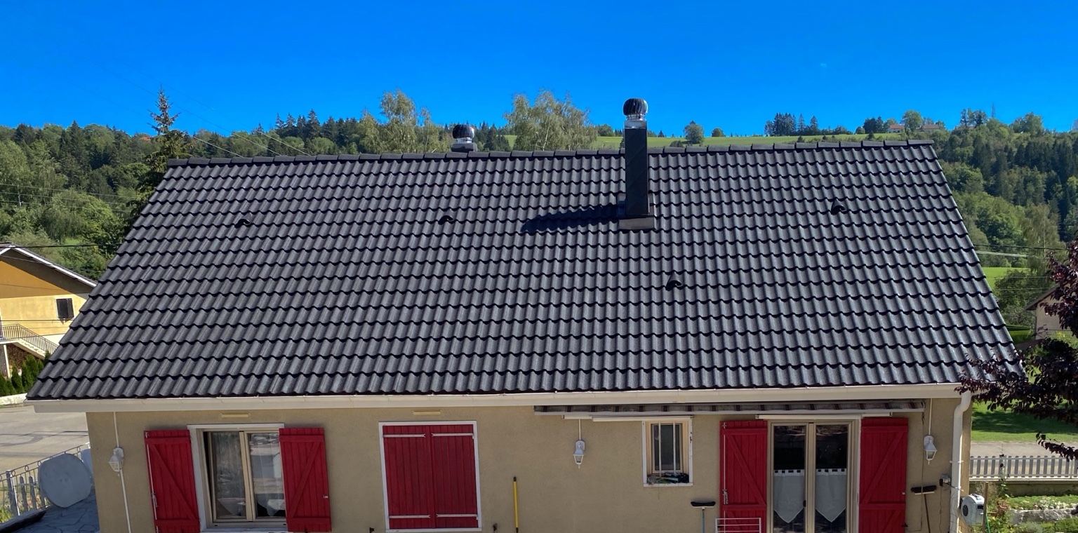 Même toiture après finition anthracite